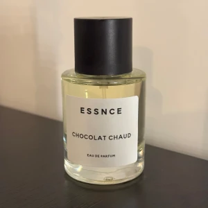 Essnce parfym - Helt ny! Endast testas en gång 🌸