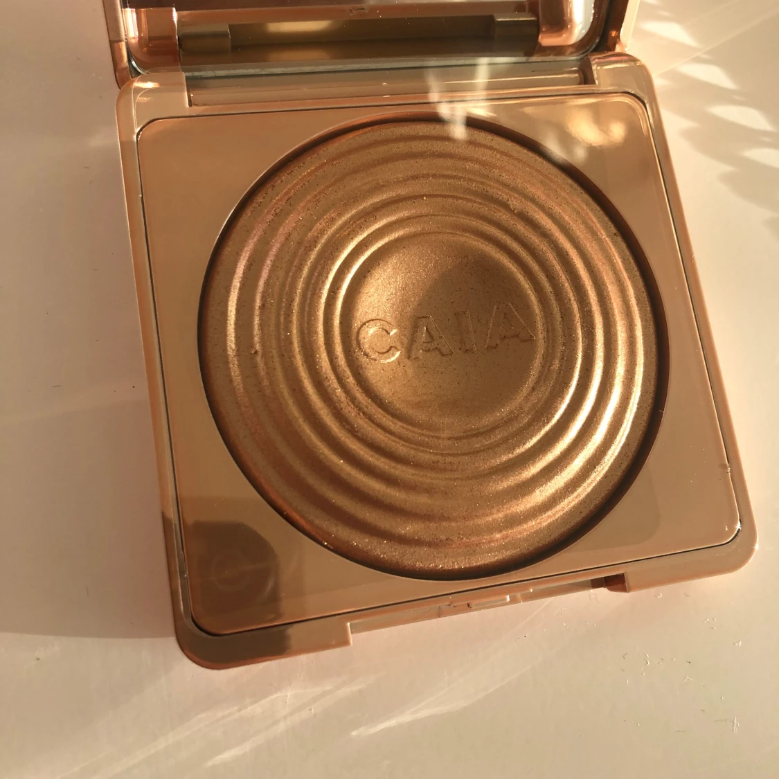 Caia highligter helt ny  - 91