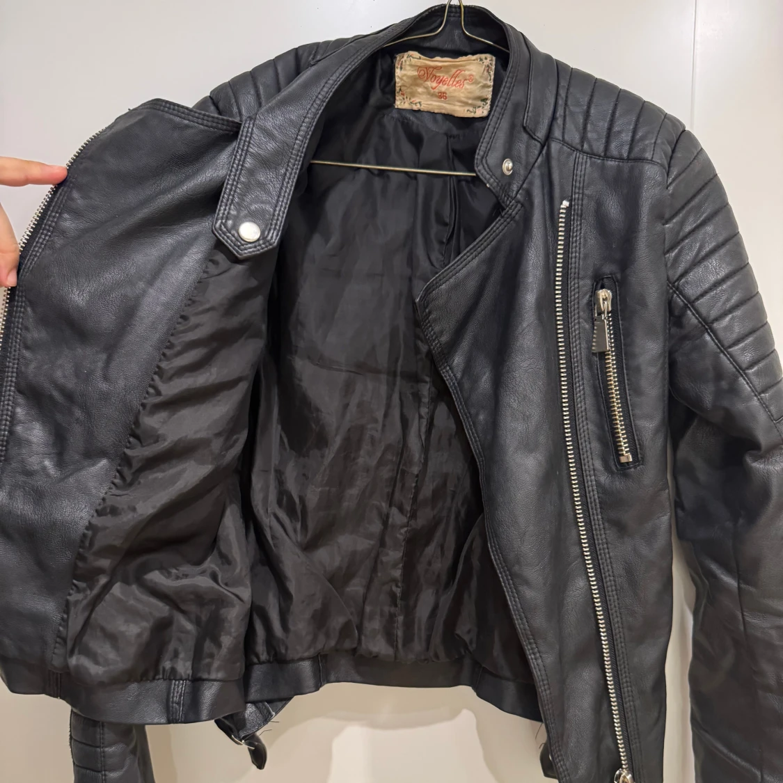 Skinnjacka från Chiquelle - 28