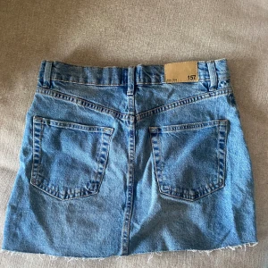 Jeanskjol - Perfekt jeanskjol i stl 36/S Som ny