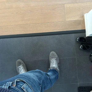 Oliver Cabell skor - Nu säljer ja mina as feta Oliver Cabell skor i storlek 46. Skcika 7/10 så sulorna börjar gjort sitt, men annars mycket bra. 