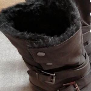 Vinter stövlar  - I bra skick 