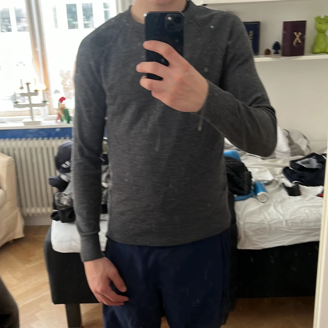 Grå merinoulltröja från Banana Republic