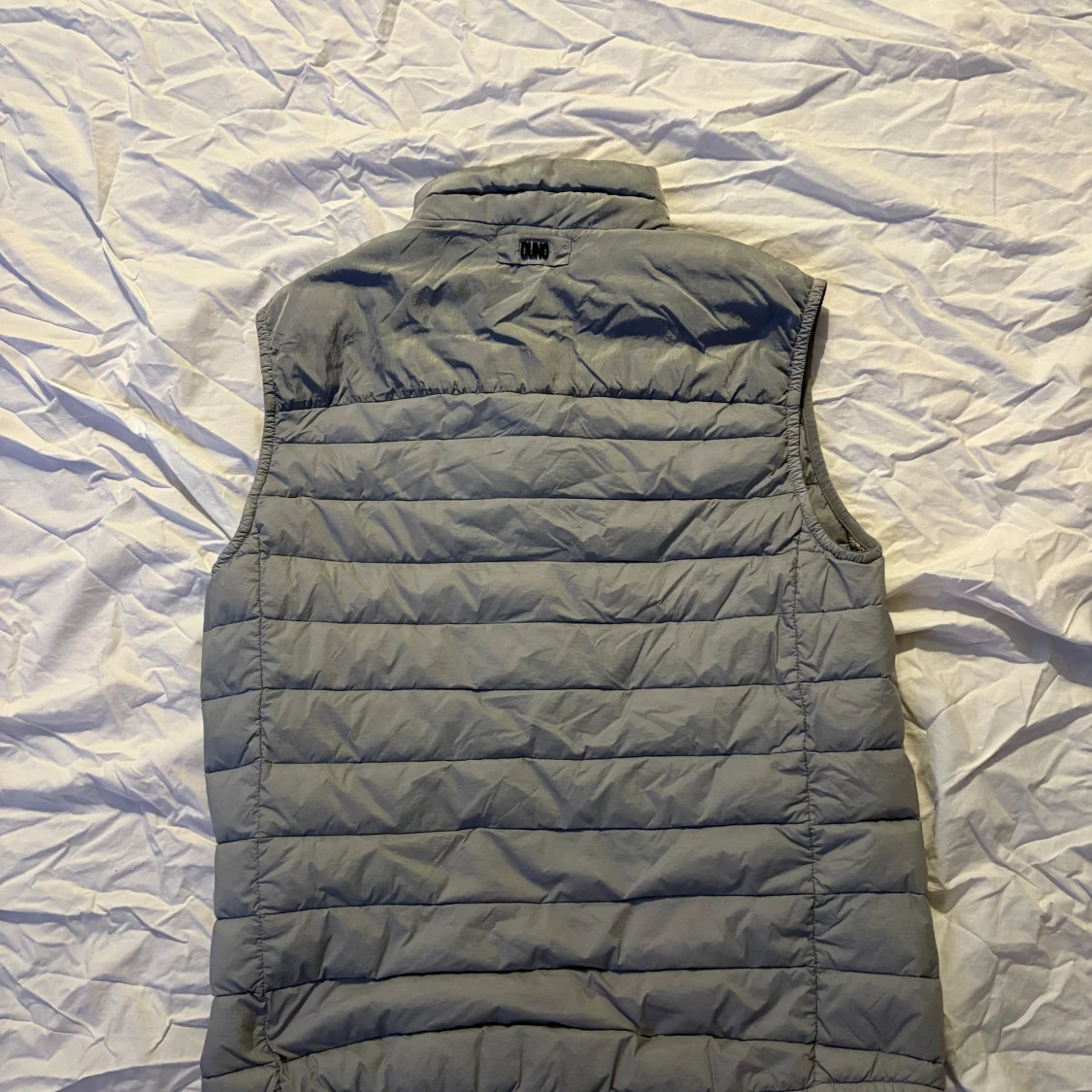 Grå dunväst från Duno - 90