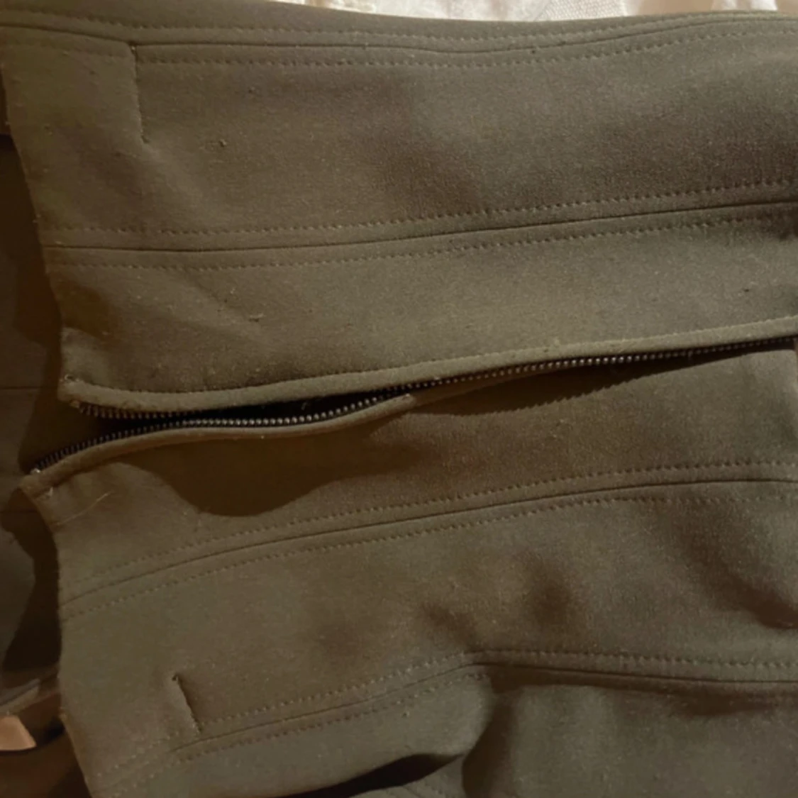 Olivgrön korsettopp från Zara - 93