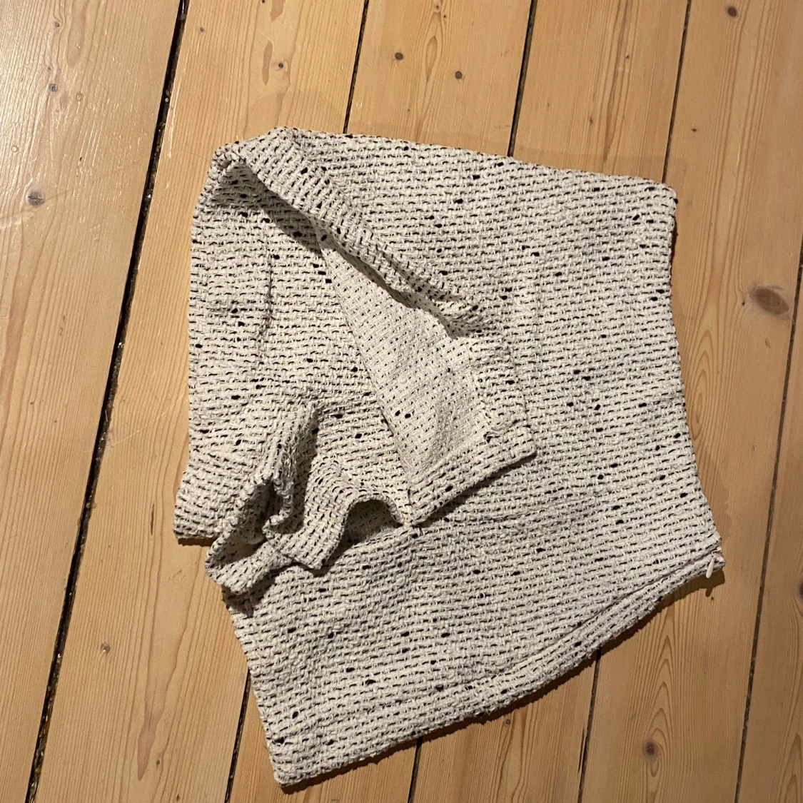 Vit stickad kjol från Zara - 90