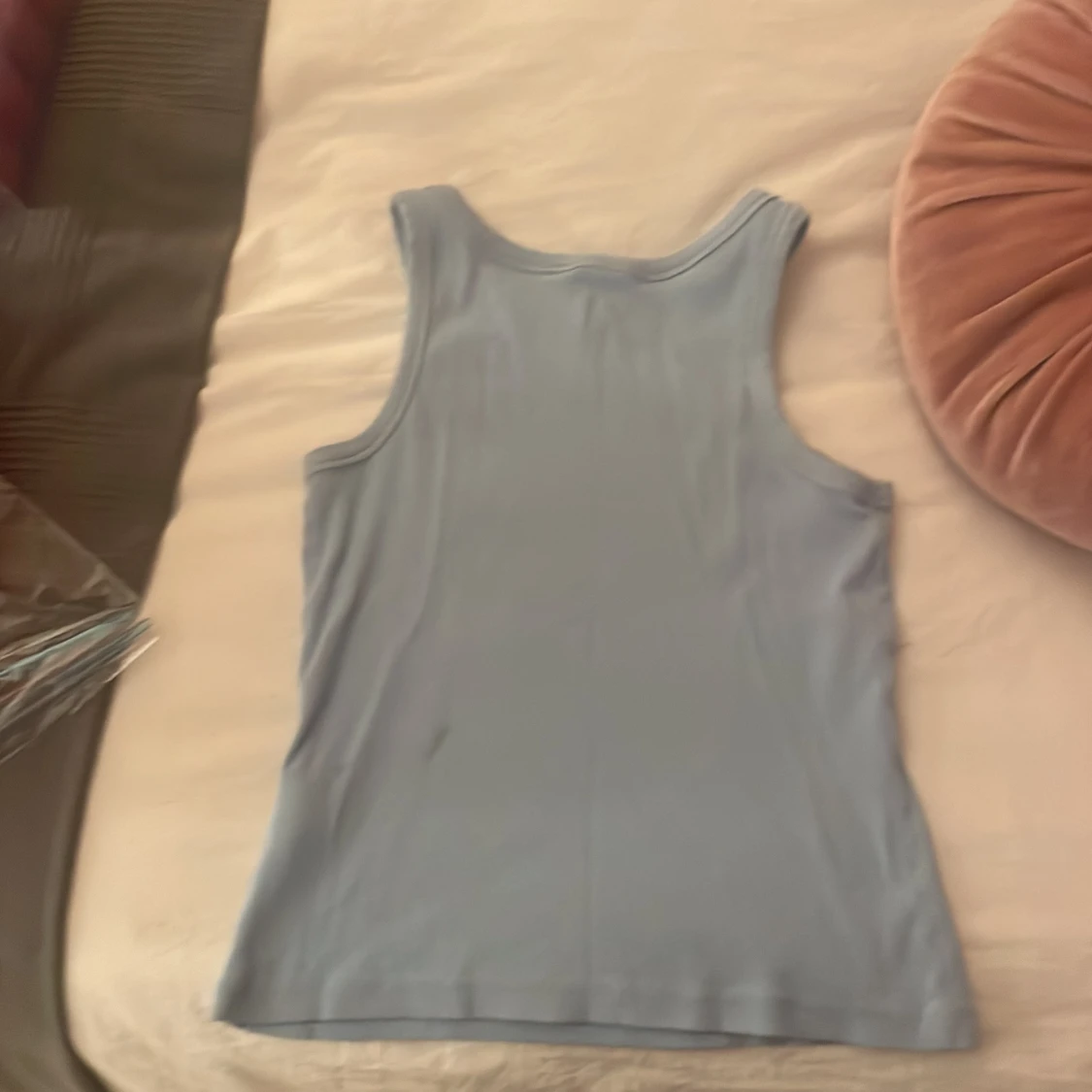 Ljusblå ribbad linnetopp - 91