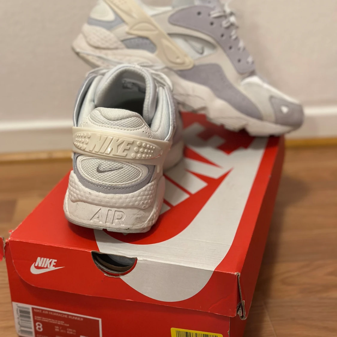 Nike Air sneakers i grått och vitt - 90
