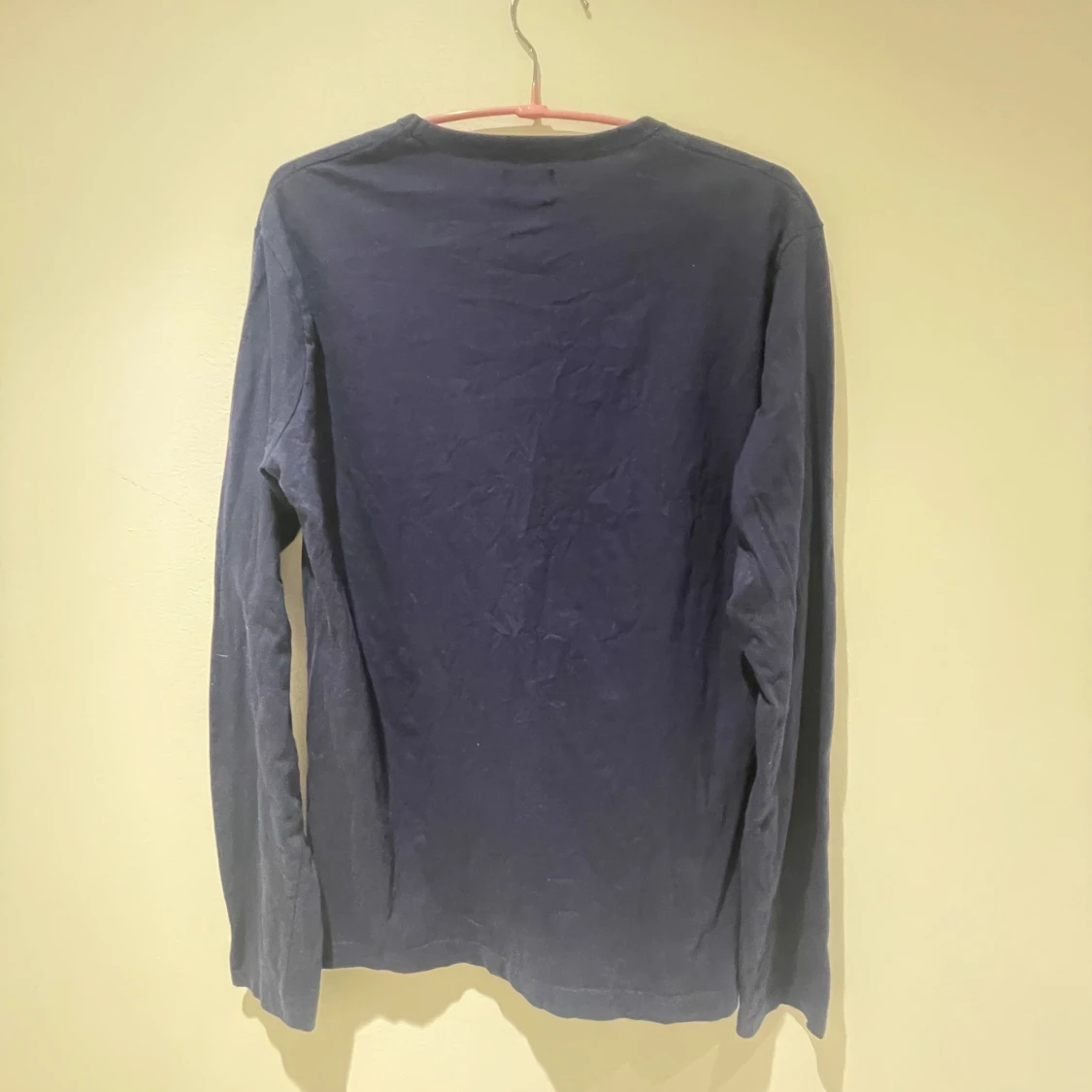 Mörkblå långärmad tröja från Lyle & Scott - 1