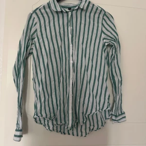 Skjorta - Använd men i bra skick.