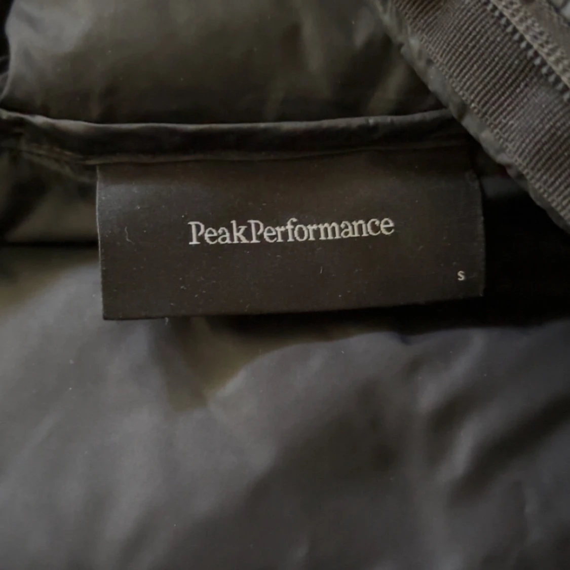 Peak perfermance frost down jacka - 91