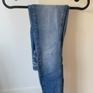 Jeans - Skinnyjeans från only 