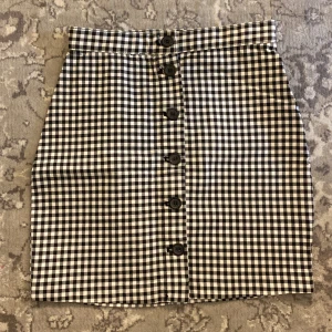 Skirt  - Använt en gång  