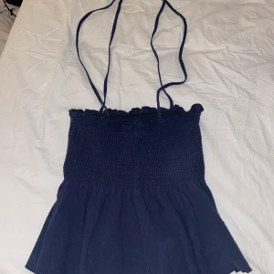 Volang tröja  - Den är i XS, säljer för att den inte kommer till användning längre. Bra skick, Inga defekter. Skriv för frågor eller flera bilder.🩷