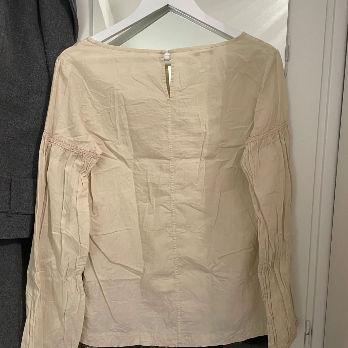 Beige blus - 2