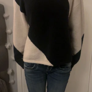 Stickad tröja - Snygg trendig tröja från Gina tricot