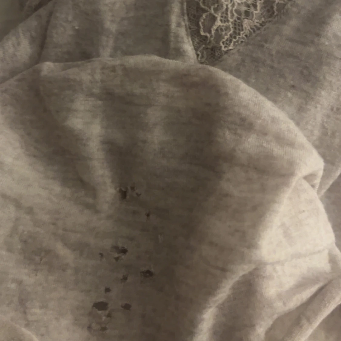 Intimissimi v ringad kashmir blus  med spets i Beige❤️ - 3