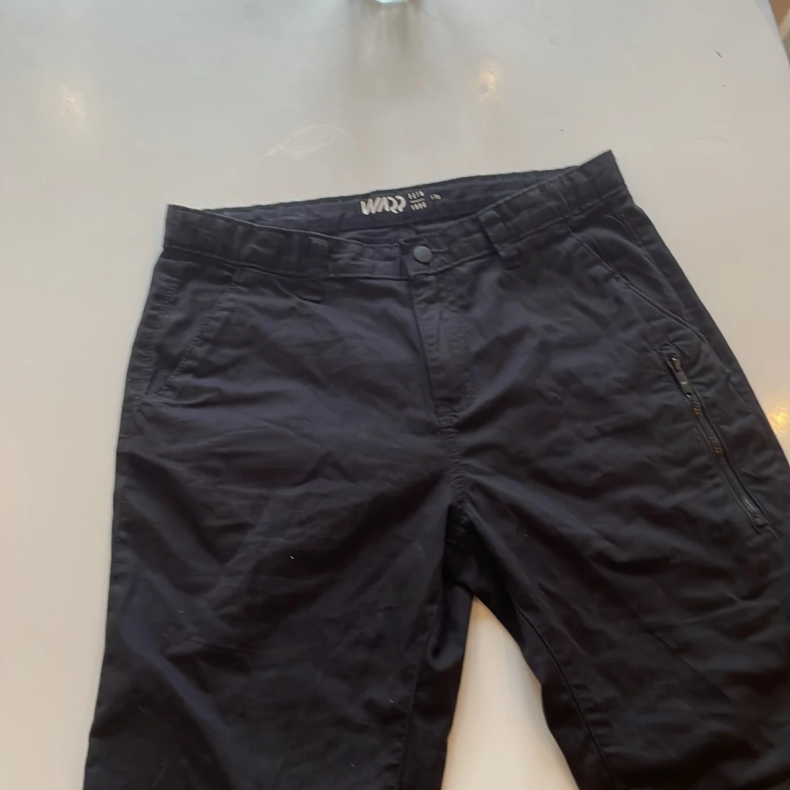Svarta shorts från WND - 4