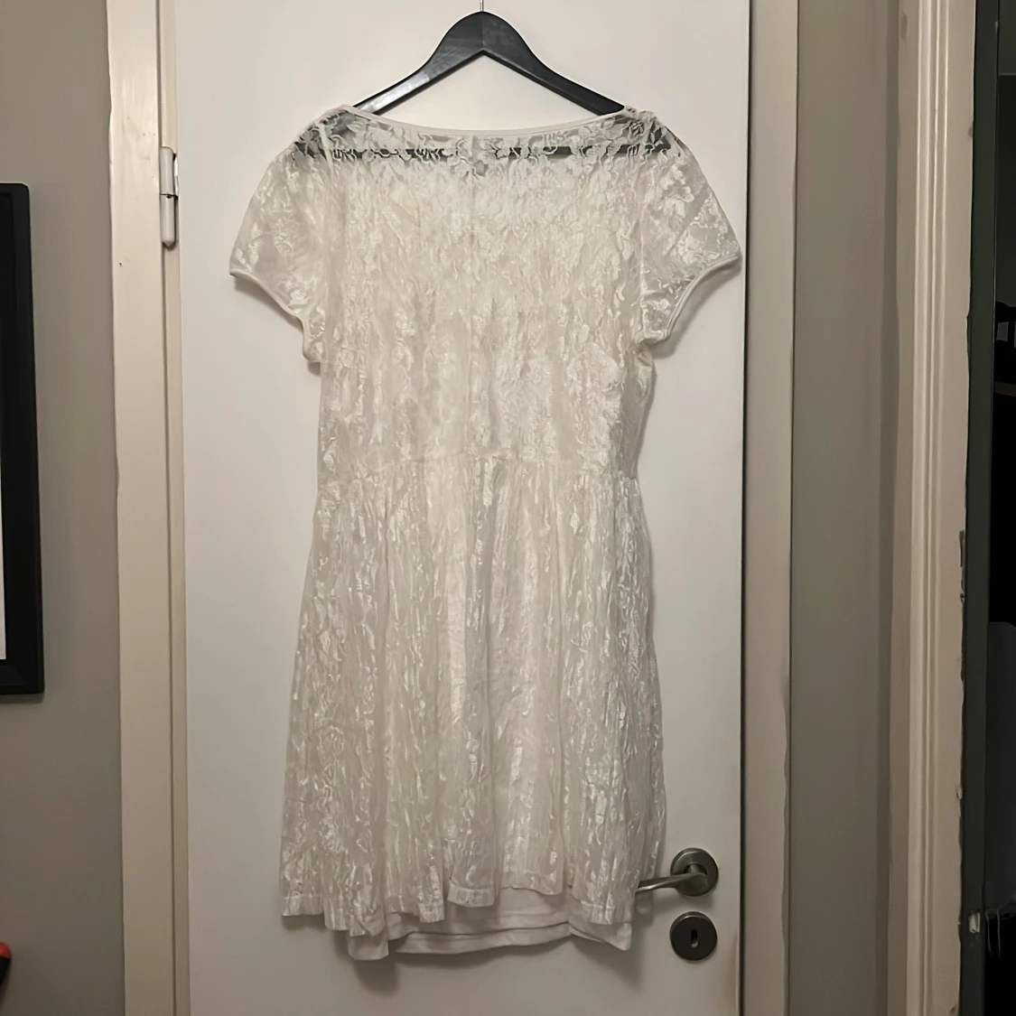 Vit spetsklänning från Vero Moda - 1