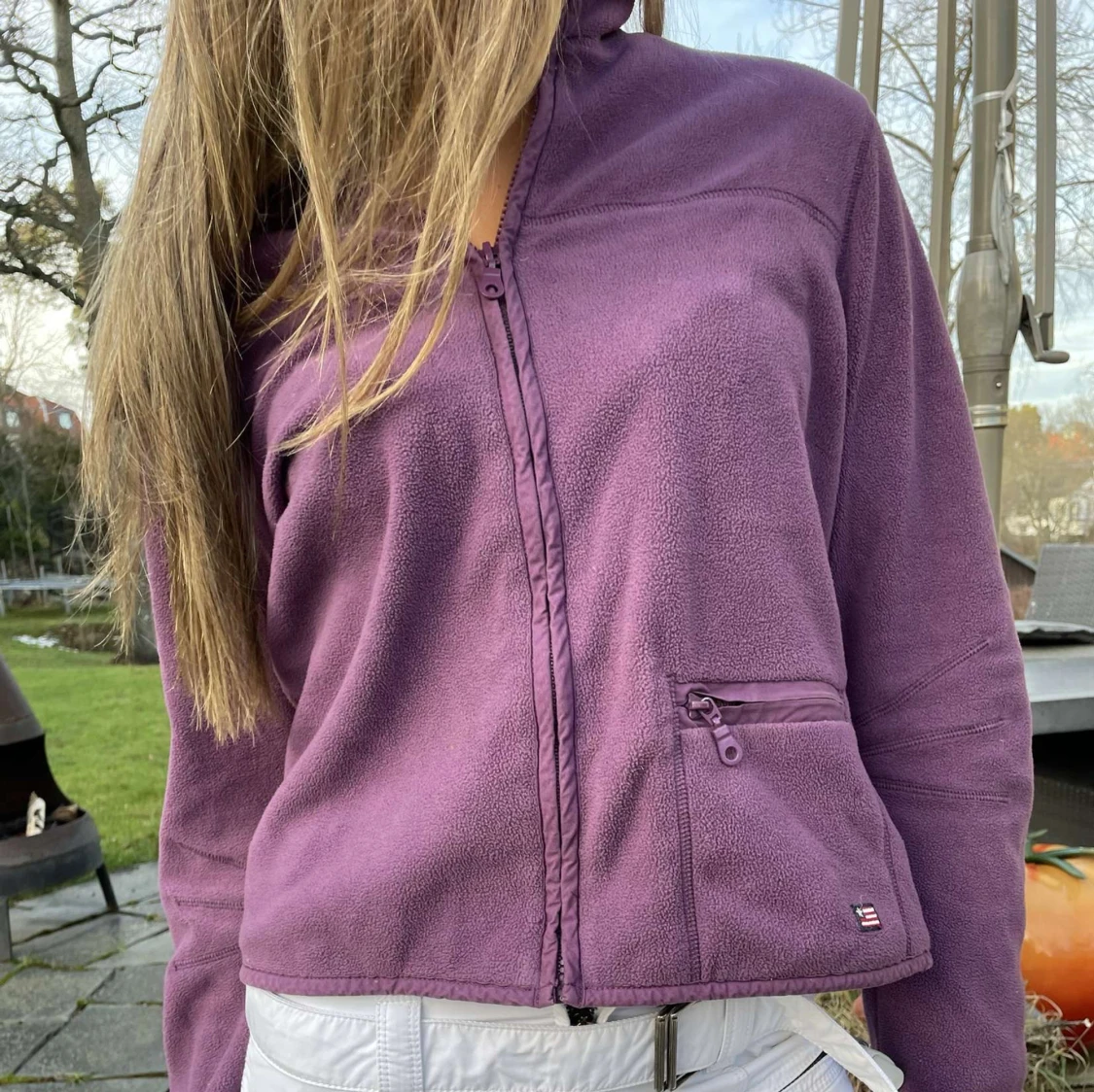 Lila fleecejacka med dragkedja - 90