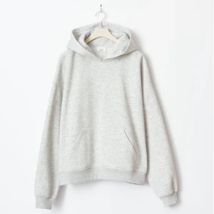 Hoodie - Hoodie från gina, använd 1 gång. Nypris: 360kr
