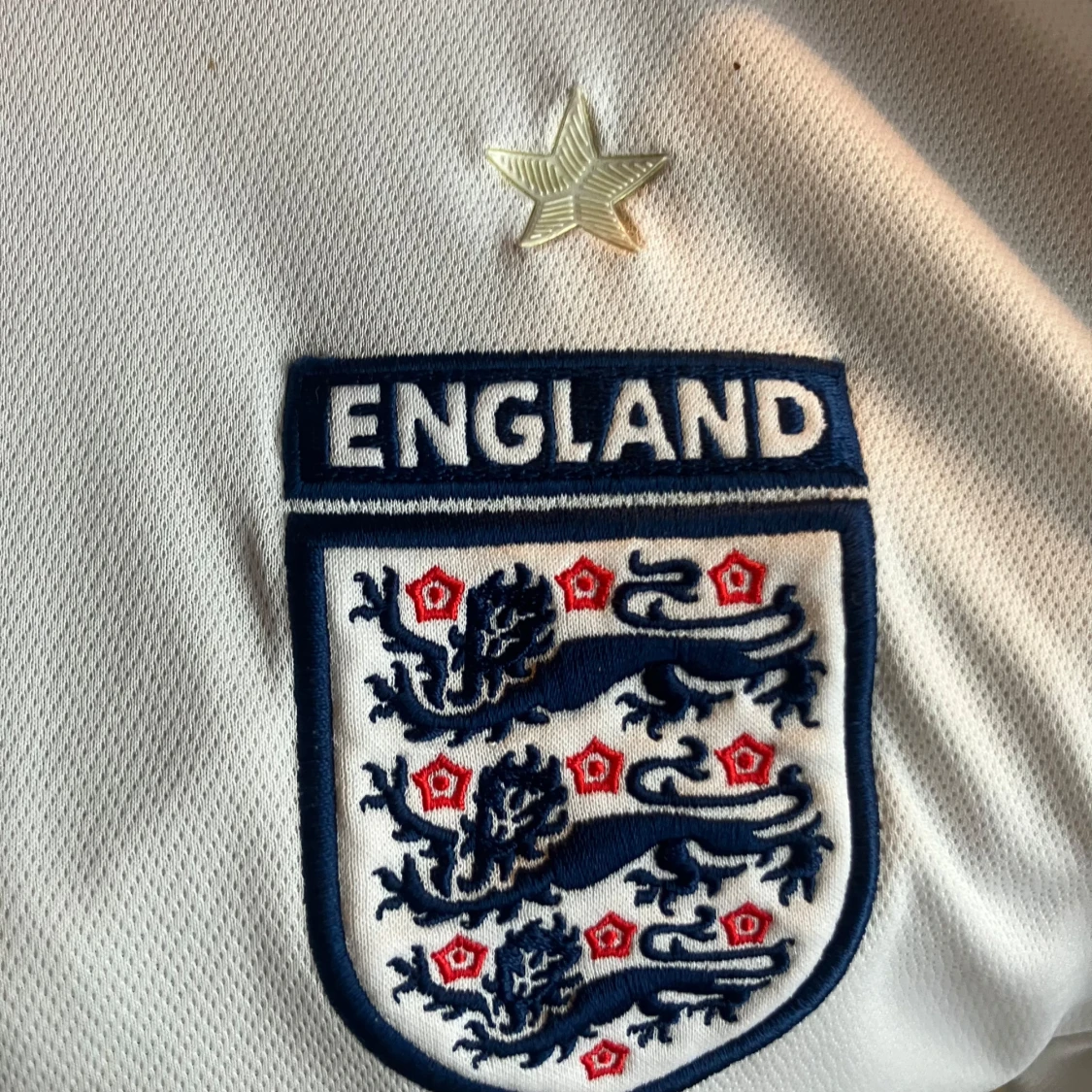 England hemmatröja från 05/07 - 91
