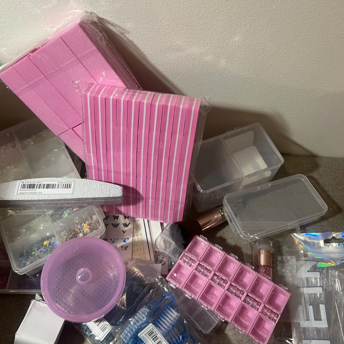Stor samling av smink och tillbehör - 90