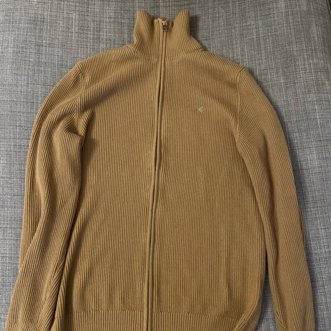 Beige tröja från GANT