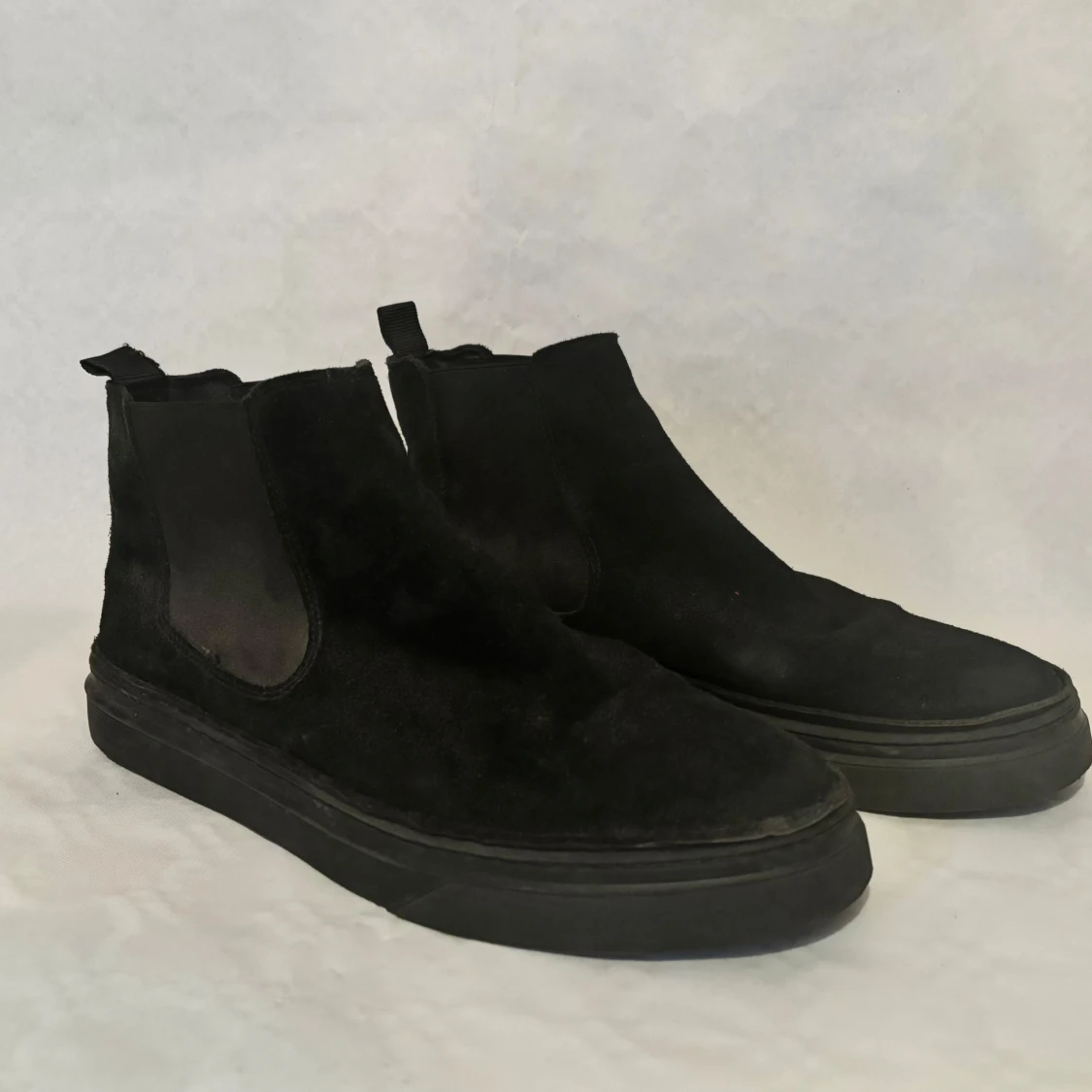 Svarta Chelsea boots från The Original Playboy