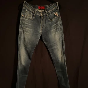 Replay Jeans - Replay jeans i storlek 30/32. Hör av er vid fundering eller om ni vill diskutera priset!