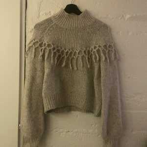 Stickad tröja  - Fin stickad tröja från lindex
