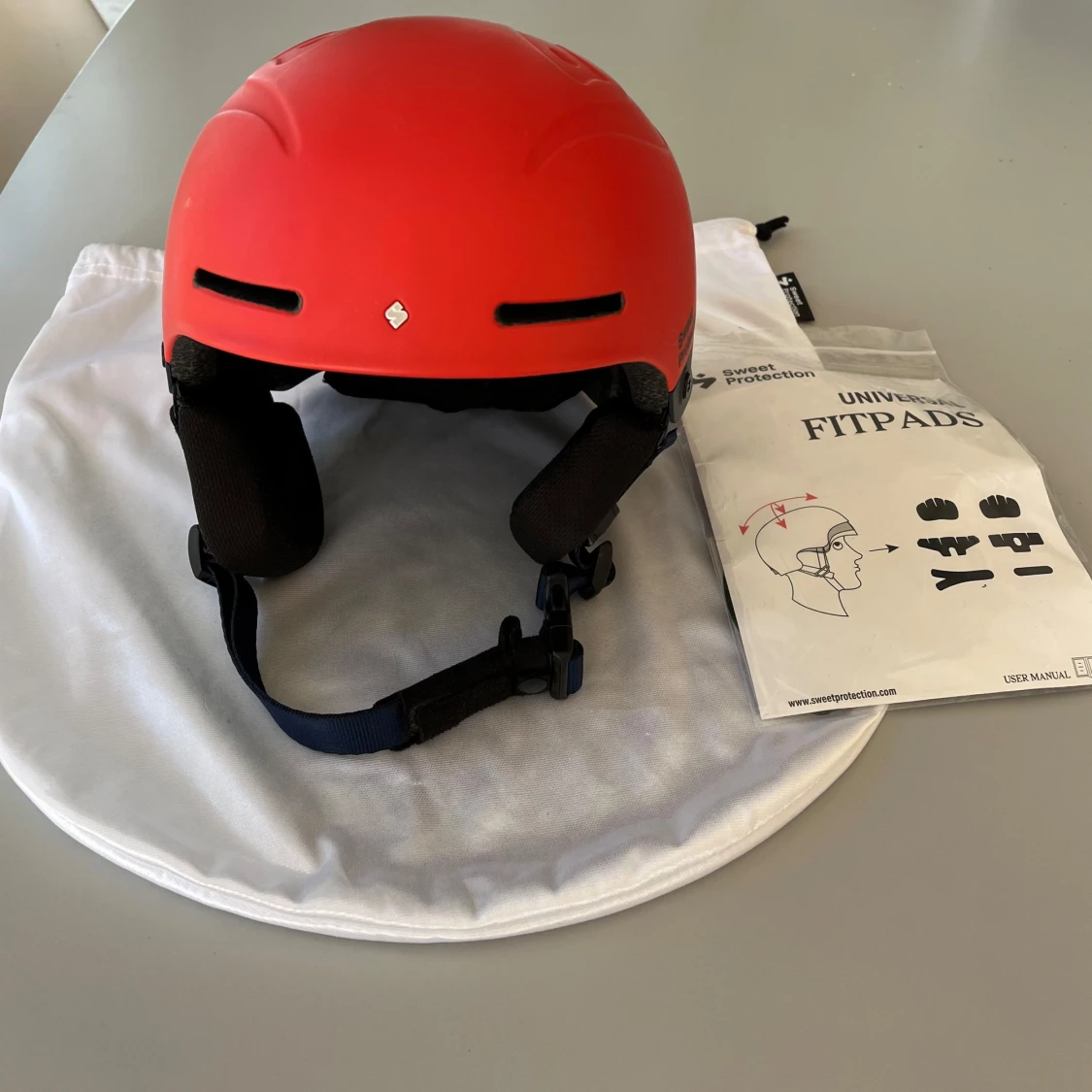 Skidhjälm, Blaster Helmet Junior, från Sweet Protection - 92