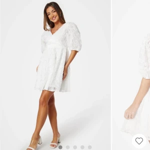 Student klänning - Super fin klänning från bubbleroom jag bara använt en gång. Skriv för egna bilder! Priset kan diskuteras💕