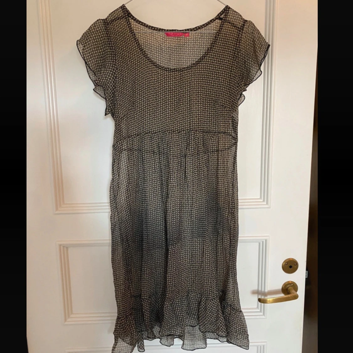 Snygg meshklänning - 90