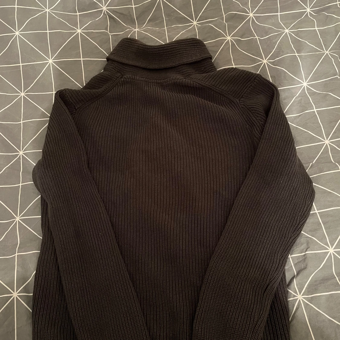 Svart ribbad kofta - 1