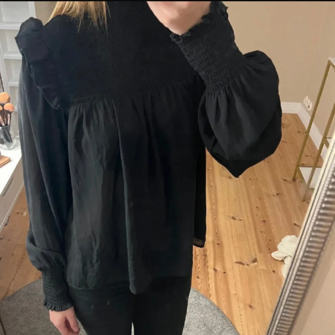 Svart blus/czarna bluzka