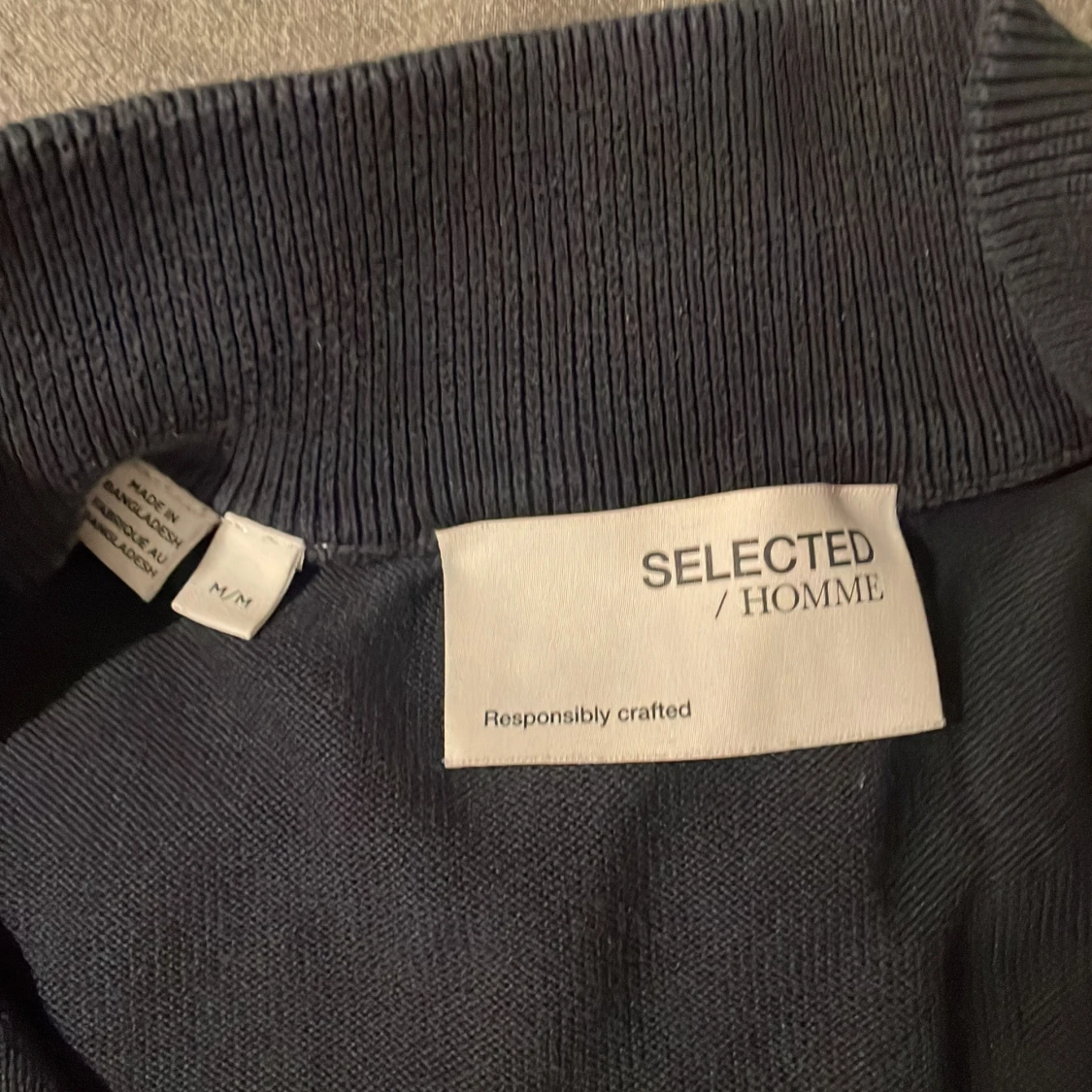 Mörkblå tröja med dragkedja från Selected Homme - 2