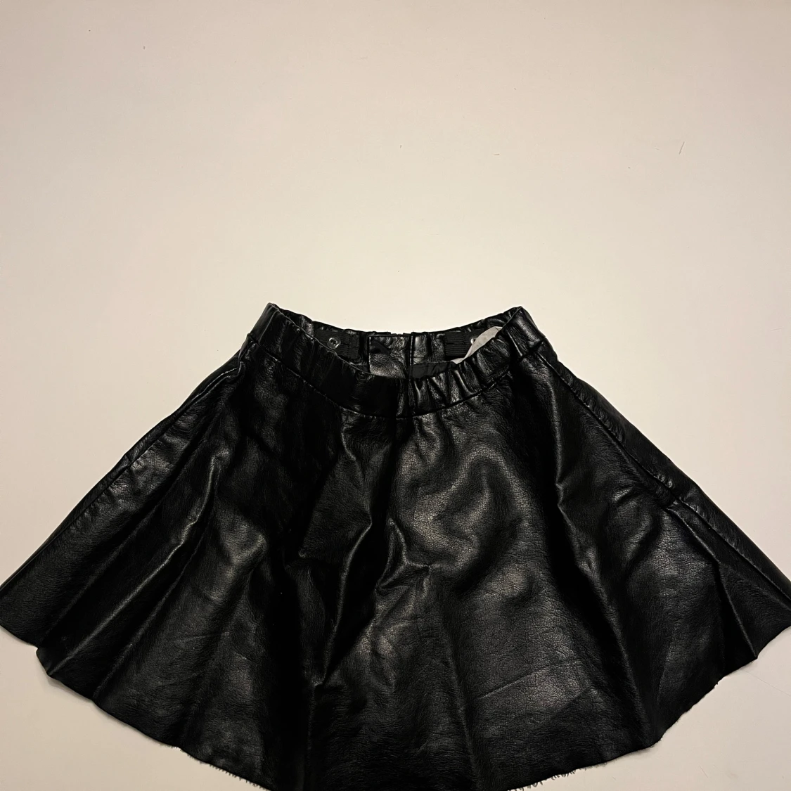 Svart kjol från H&M