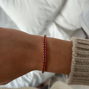 Izabel display armband - Såå himla fint armband från izabel display! Knappt användt