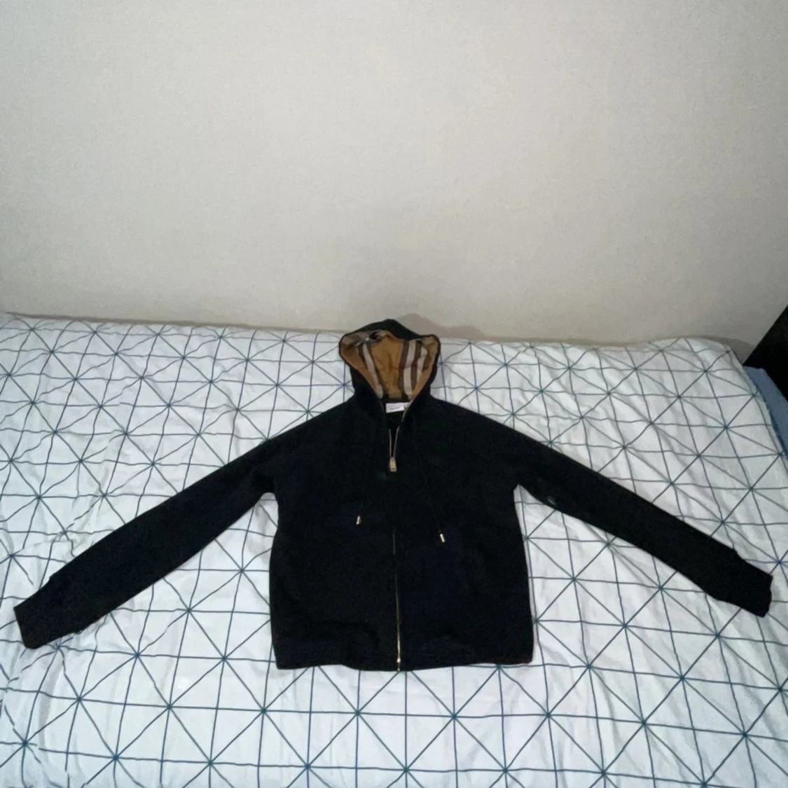 Svart huvtröja från Burberry - 92