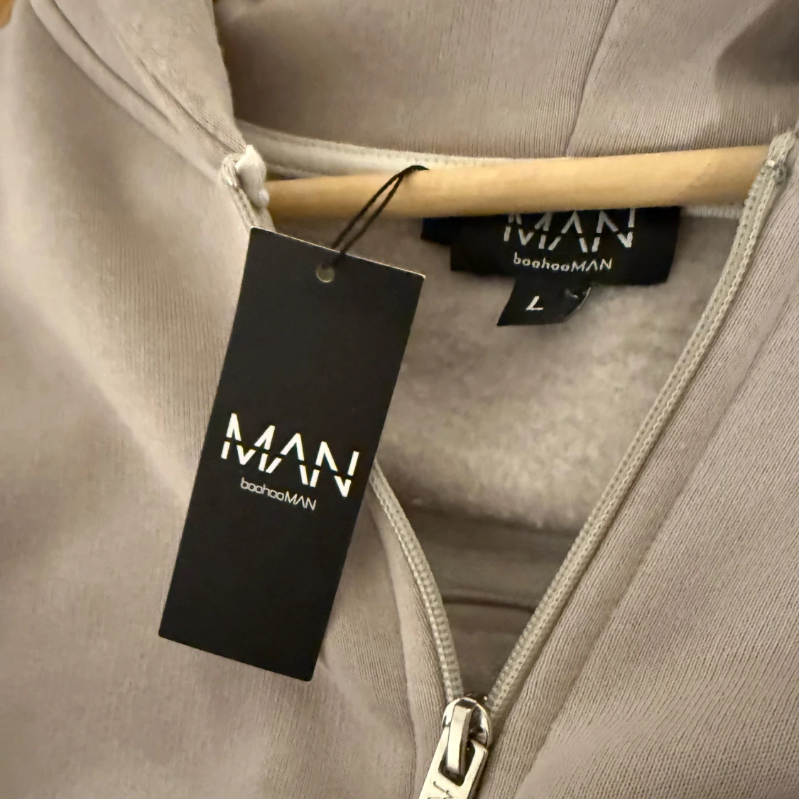 Beige zipup från boohooMAN - 91