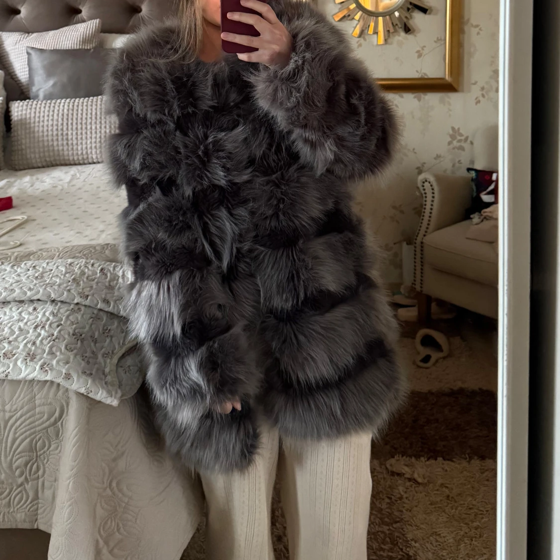 Grå pälsjacka