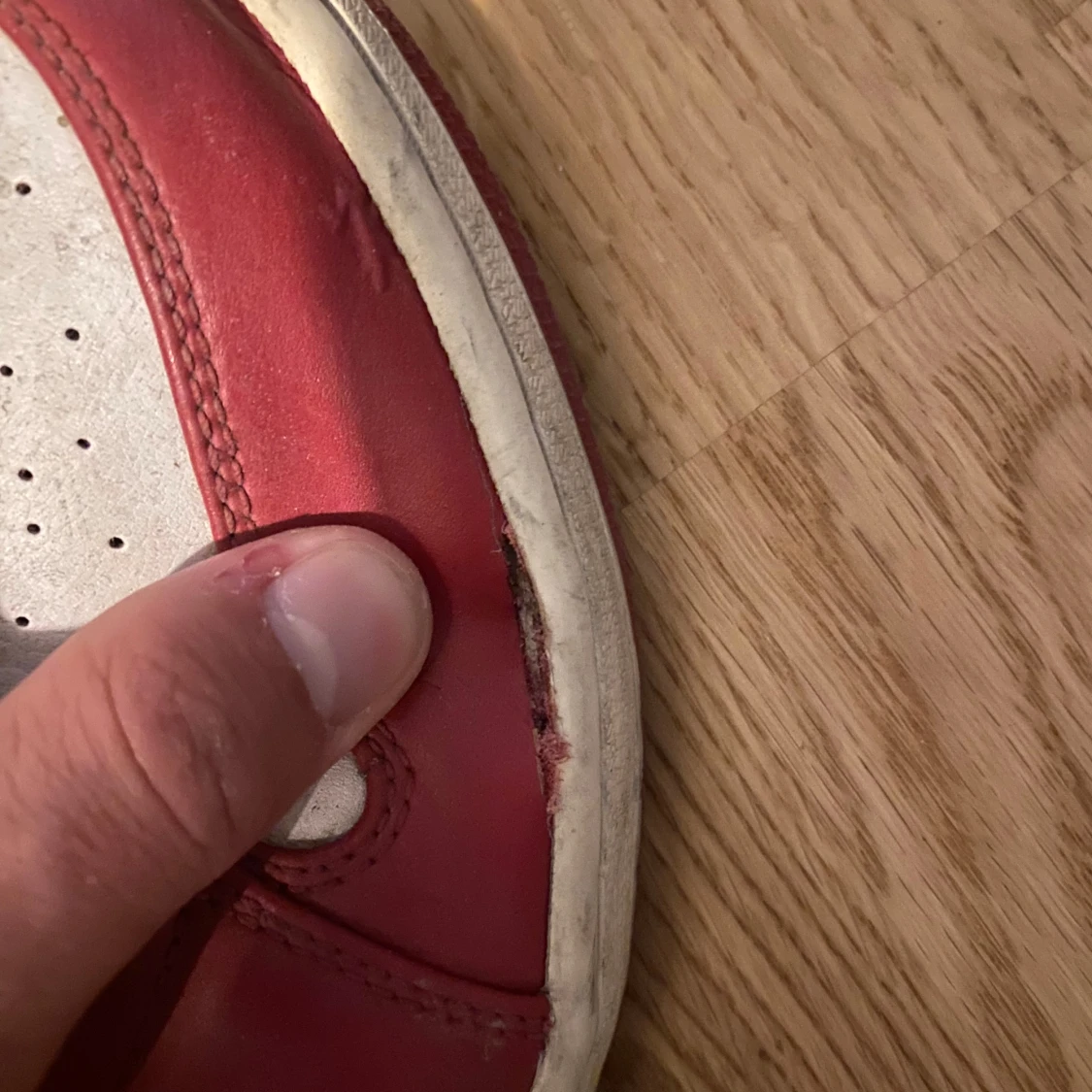 Jordan 1 gym red low  - 90