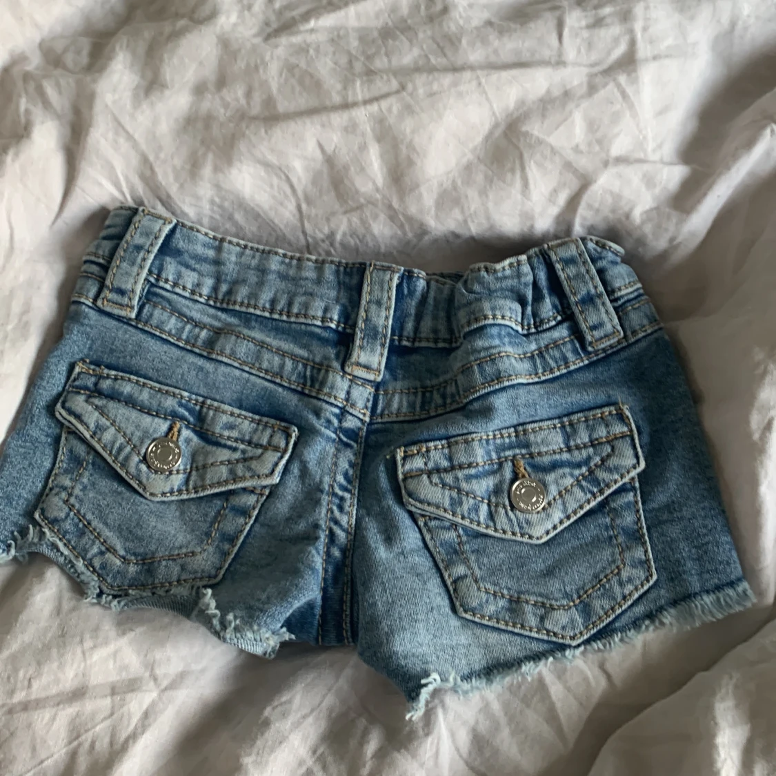 Jeans shorts från Gina - 1