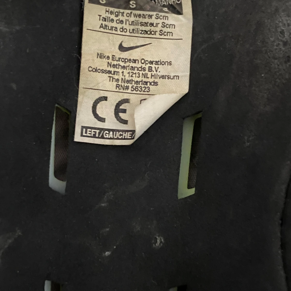 Footboolskydd.  - 90