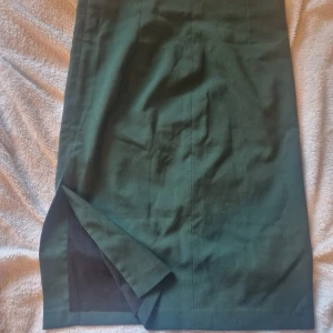 SAND kjol - Säljer för den tyvärr är för stor för mig!! Skulle säga Storlek S-Liten M