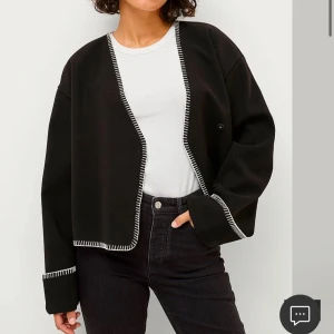 Blanket stitch jacket - Jättefin tunn jacka från Gina tricot!