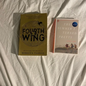 Fourth Wing och The Summer I Turned Pretty - säljer fourth wing och the summer i turned pretty i fint skick. 💕