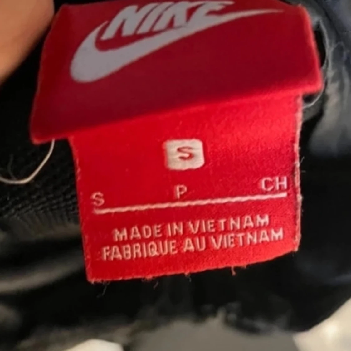 Svartvit vindjacka från Nike - 91