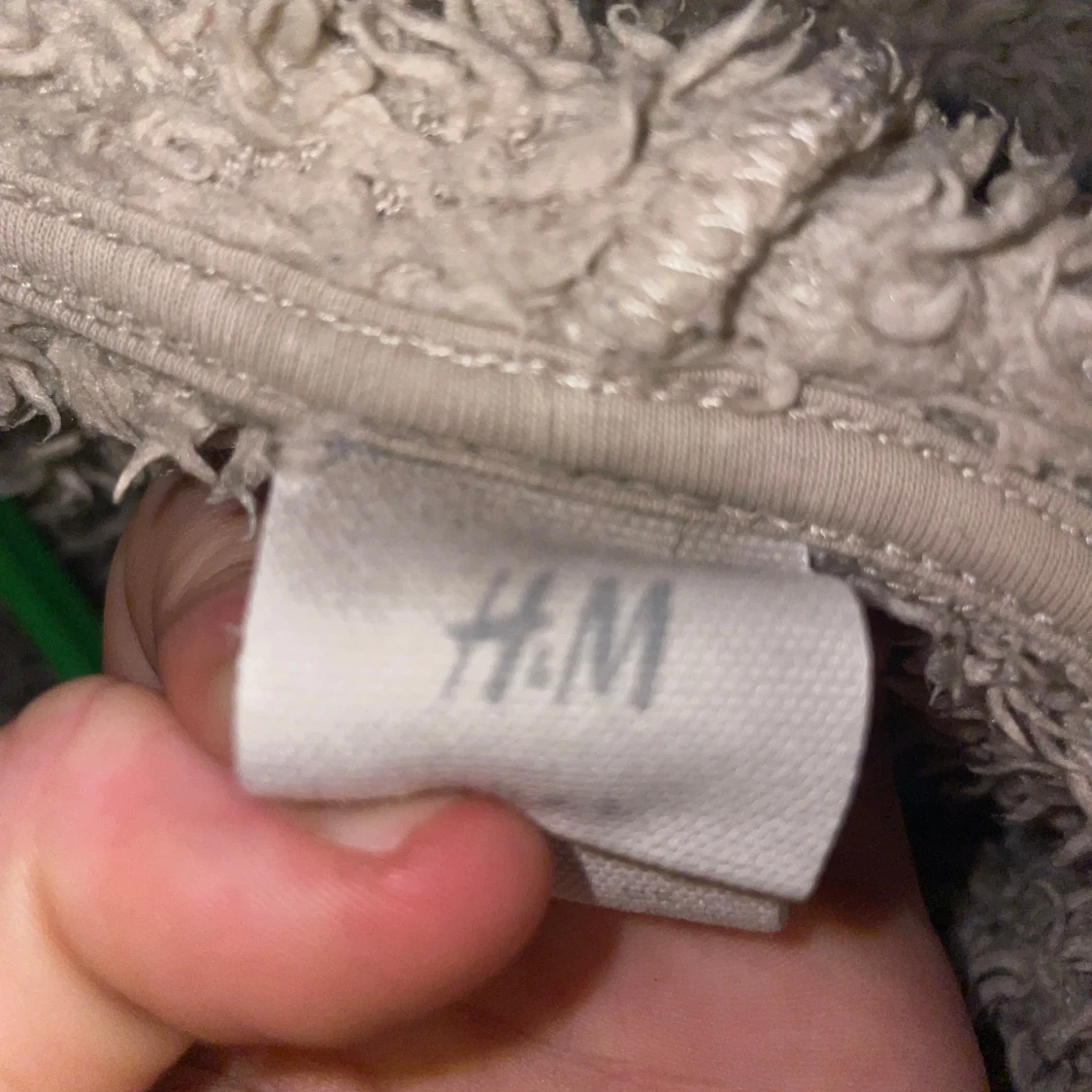 Beige fluffig hoodie från H&M - 91